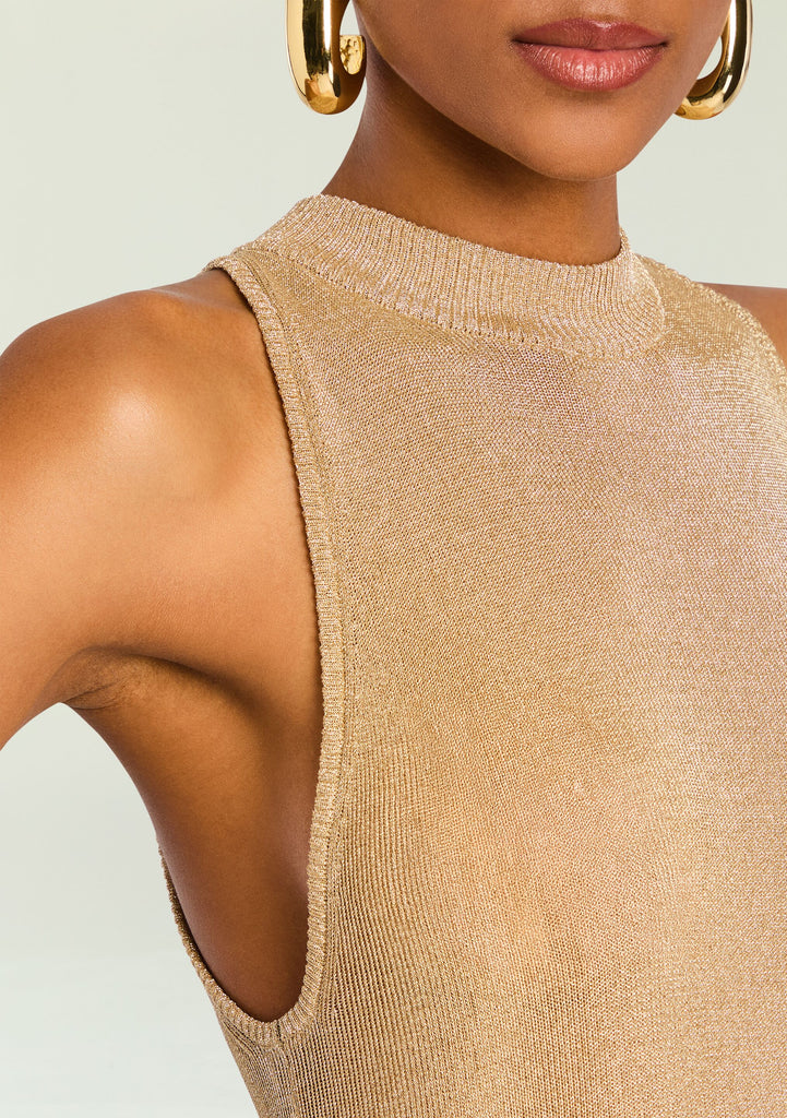 SEROYA Henne Metallic Dress in Metallic Gold - Size XL SEROYA Henne Metallic Dress in Metallic Gold - Size XL