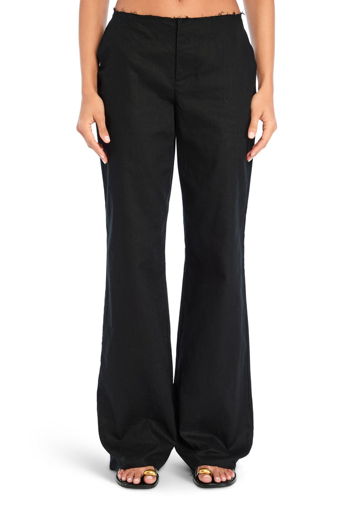 Ecommerce_Crop-MILEY-