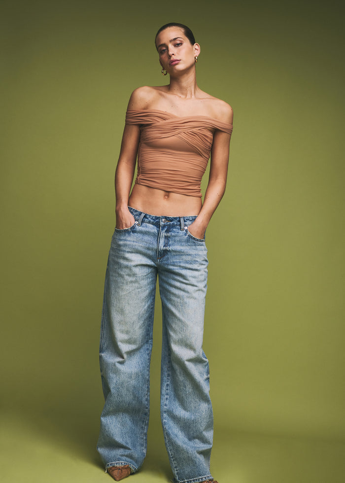 Cyrus Mid Rise Boyfriend Jean