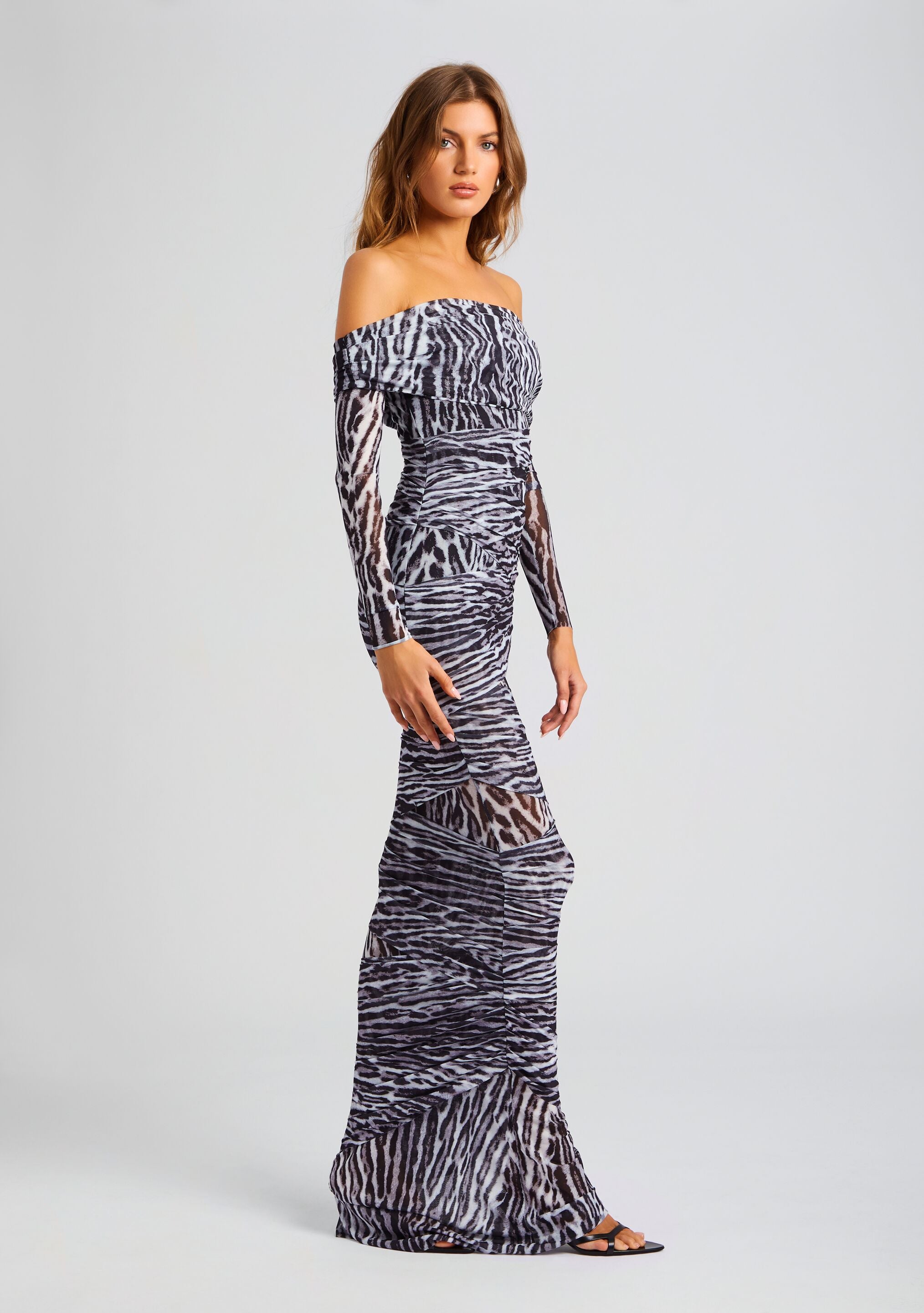 Chanda Gown – SER.O.YA