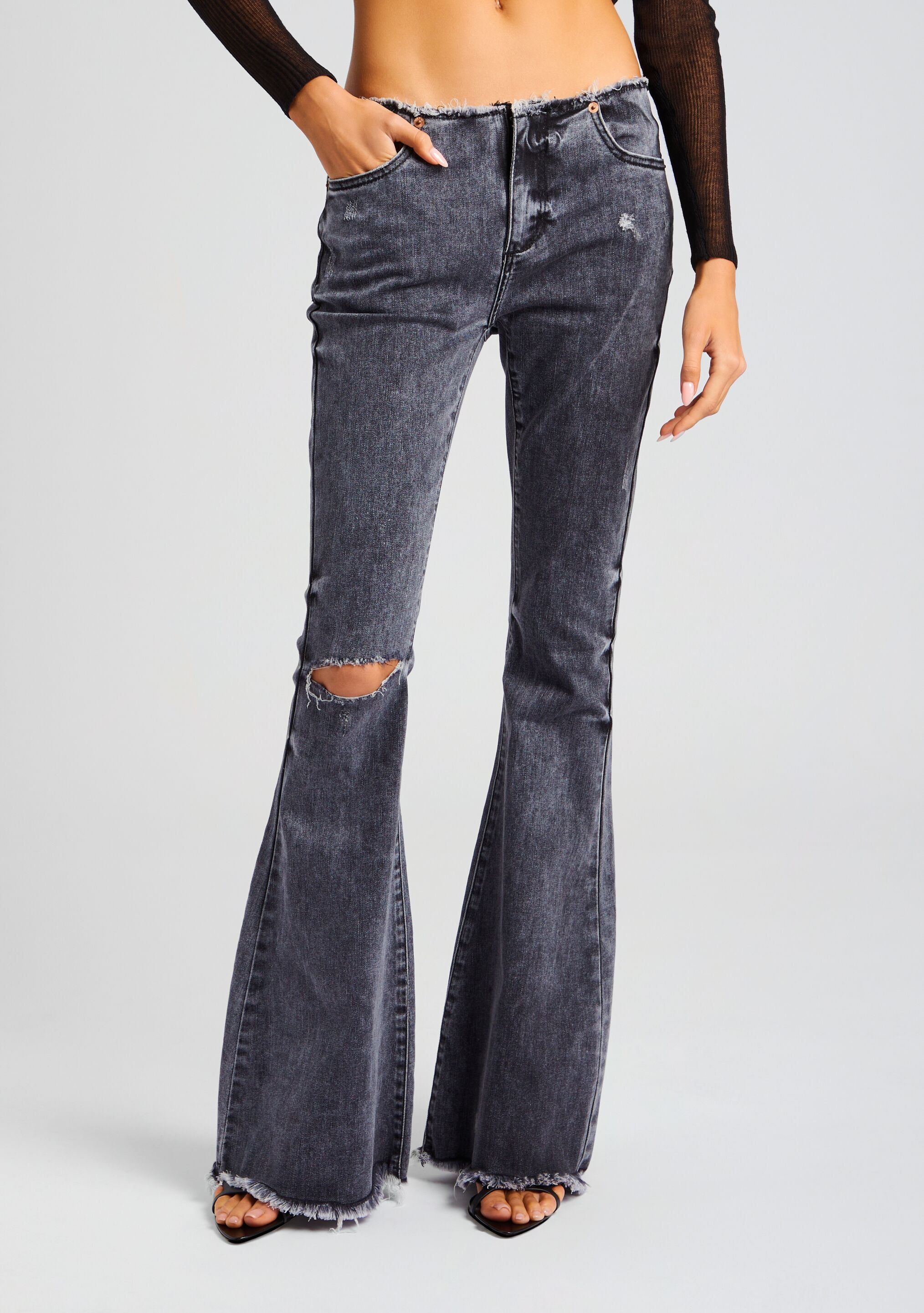 Izzi Low-Rise Jean – SEROYA NYC