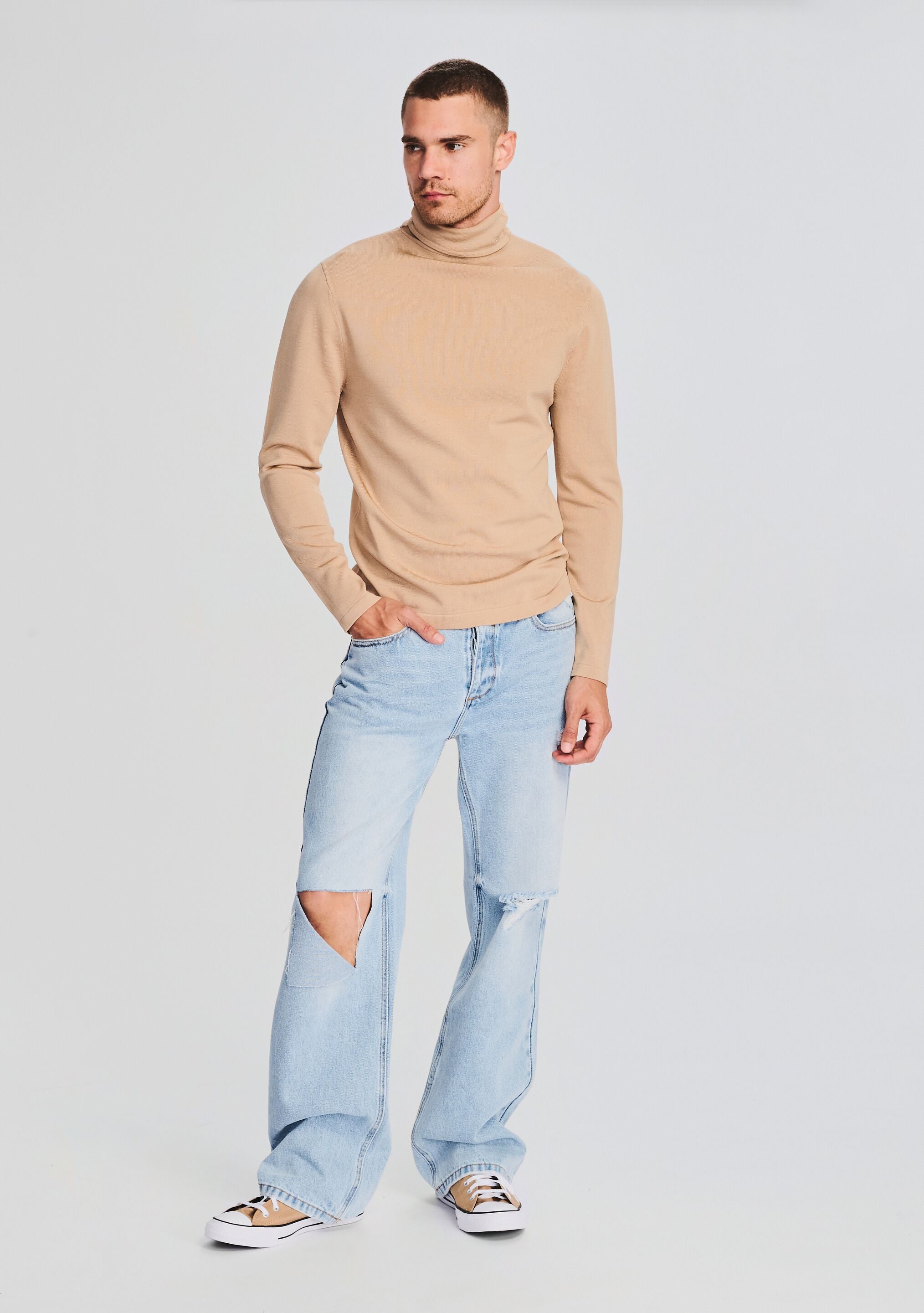★DNSR★ Crucial Turtleneck Beige Beige turtleneck sweater in pure Merino wool - Beige | Benetton