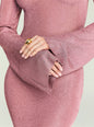 She thumbnail image 2 of 5