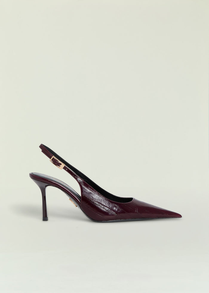 Christine Slingback image 1 of 4