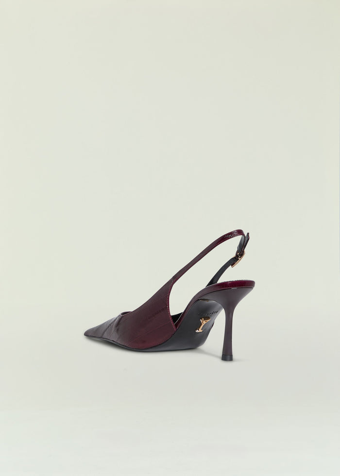 Christine Slingback image 4 of 4