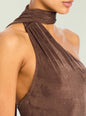 She thumbnail image 2 of 5