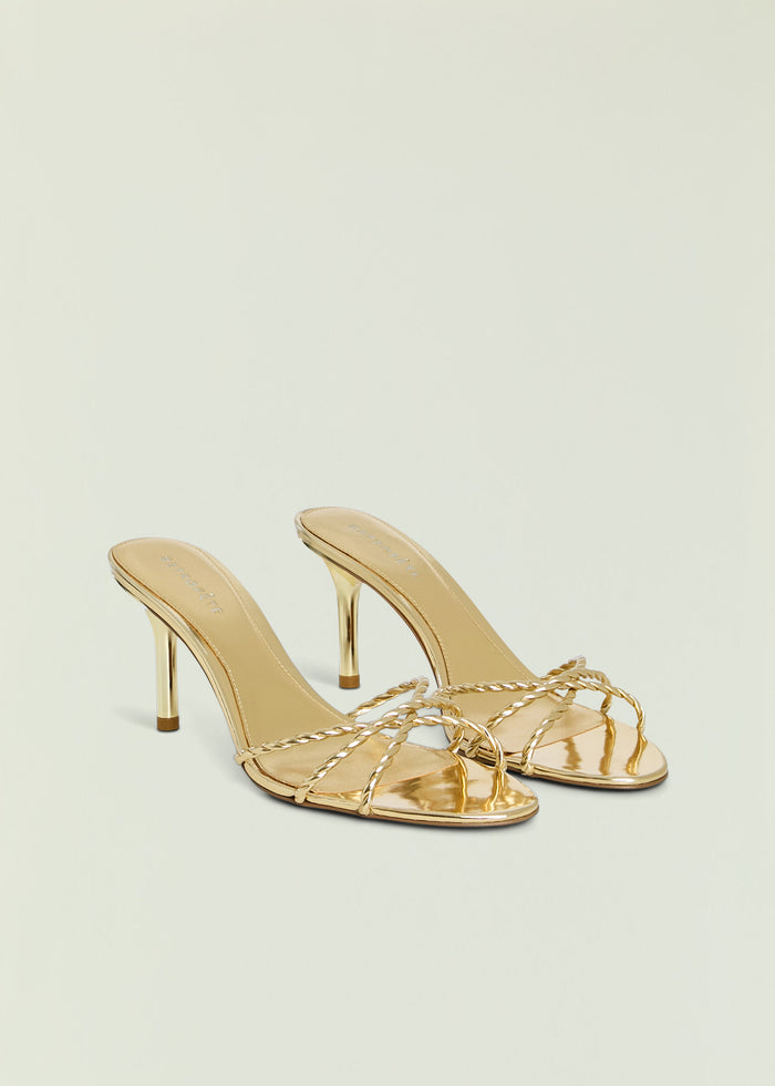 Karolina Sandal