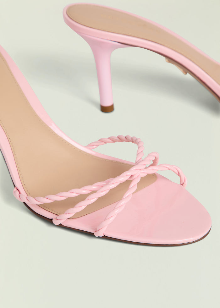 Karolina Sandal