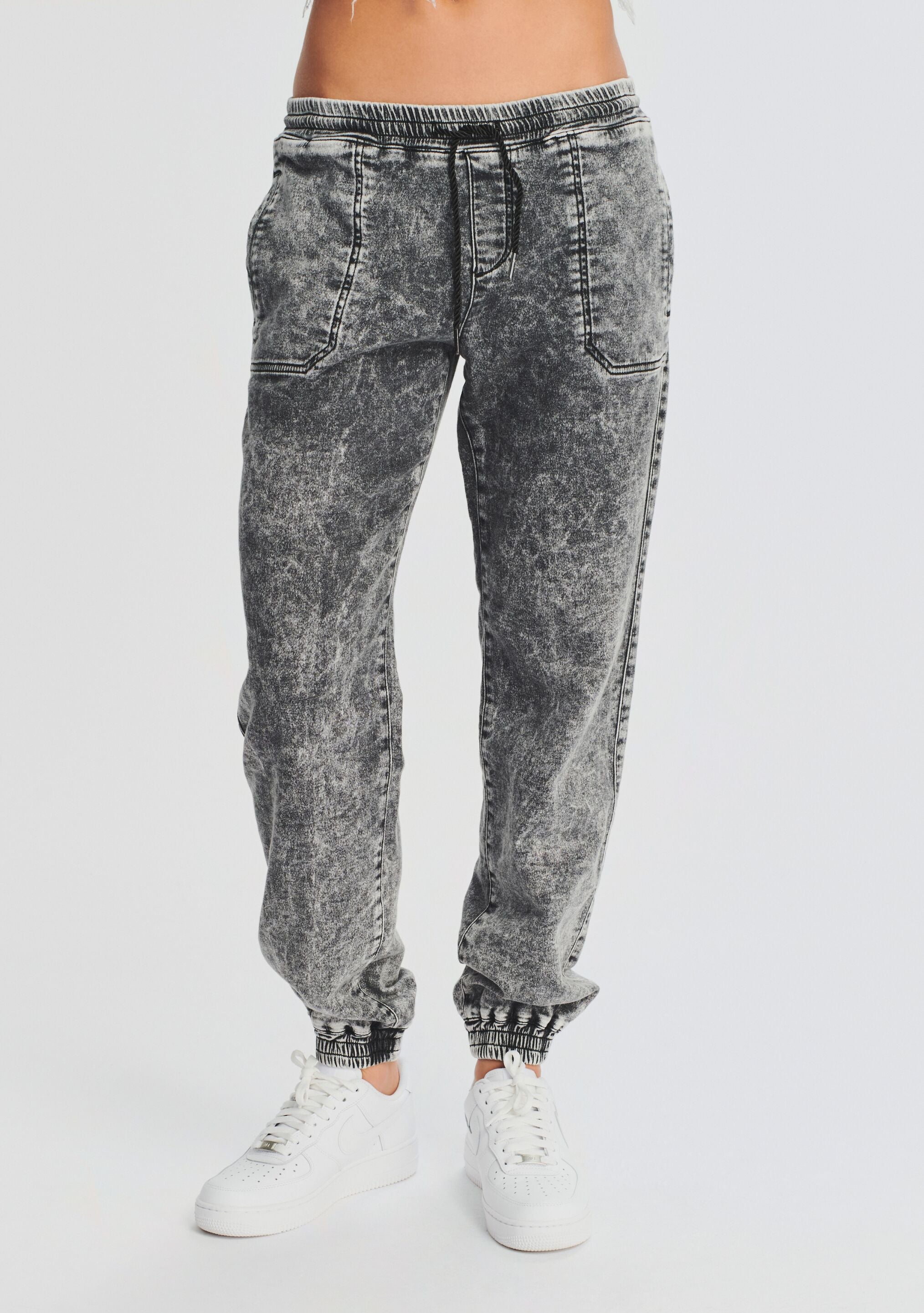 Vince aston joggers sales